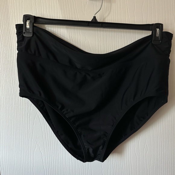 Old Navy black Swim bottoms 2x - Picture 3 of 6